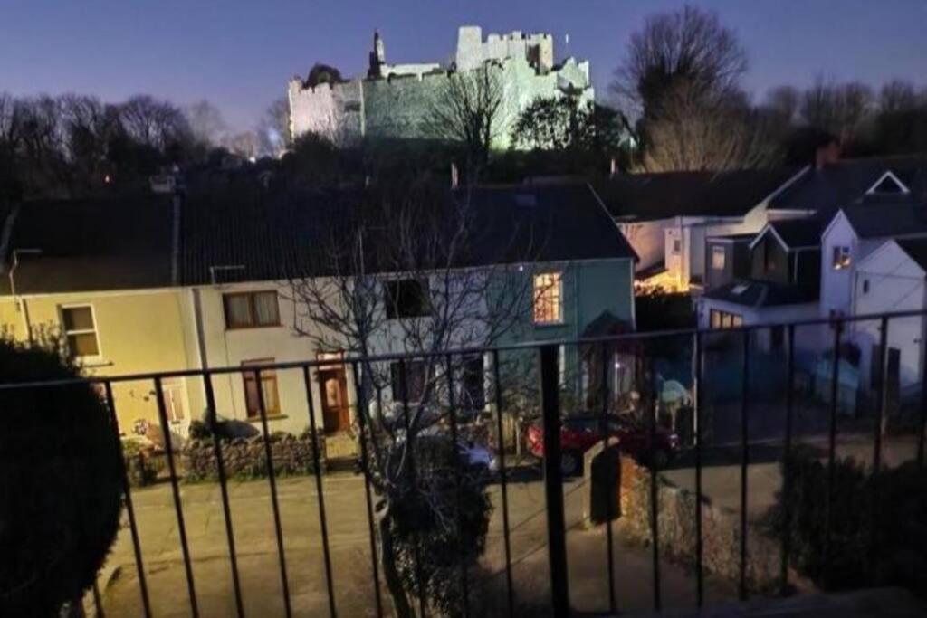 Castle View - Flat In Mumbles - Free Parking Oystermouth Exterior foto